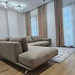 Free Parking Modern Escape Daire