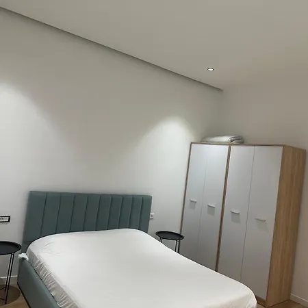 Free Parking Modern Escape Apartmán *