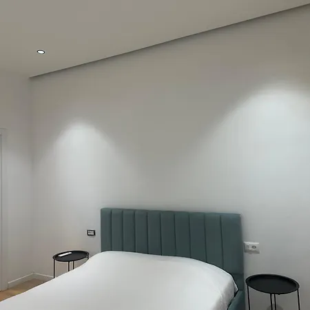 Free Parking Modern Escape Apartmán *