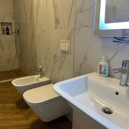 Apartmán Free Parking Modern Escape *